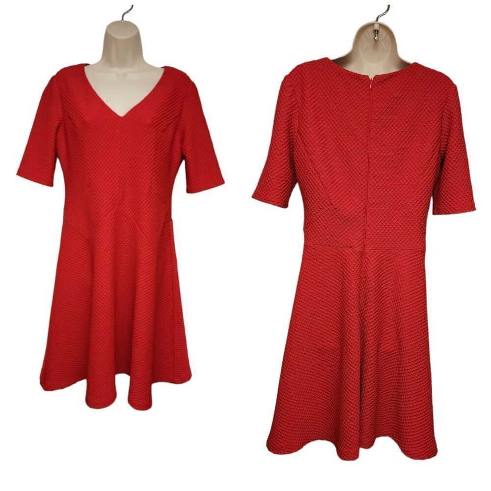 London Times V-Neck Short Sleeve Red Dress Size US 8